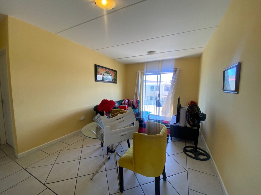 2 Bedroom Property for Sale in Parklands Western Cape